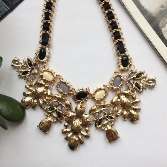 "Mid-Summers Night Dream" (CLOSING CLOSET SALE) - Picture 6 of 7